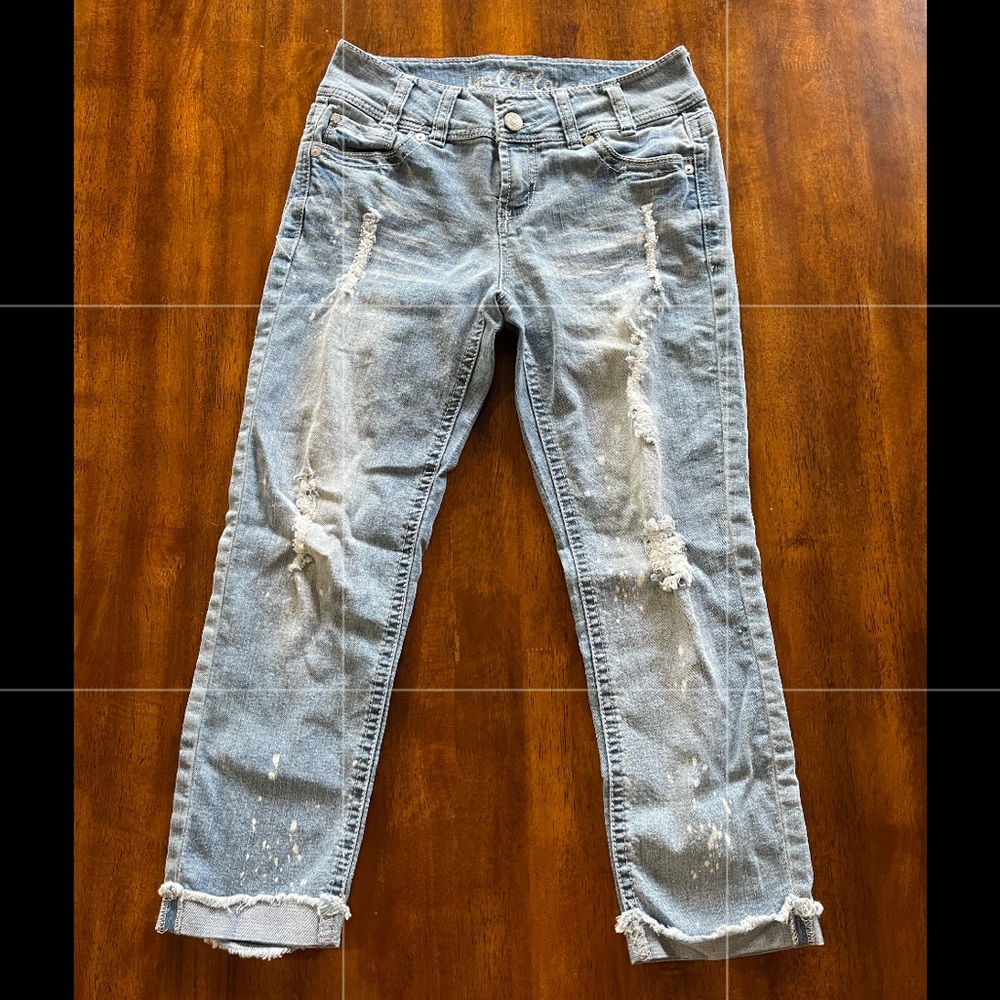 Capris